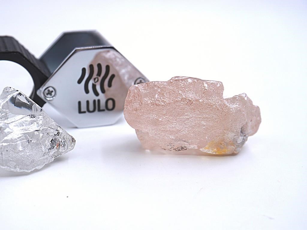 Le plus gros diamant rose depuis 300 ans a été trouvé en Angola