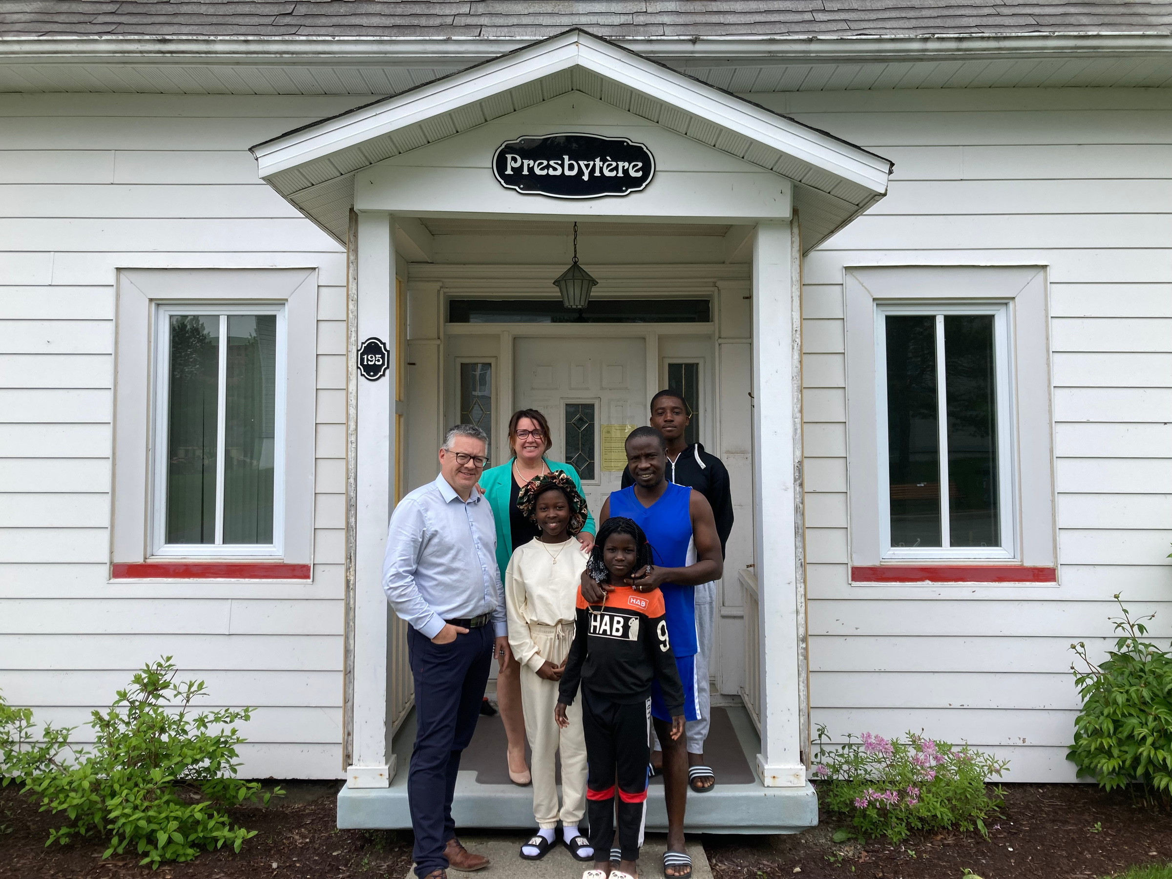 Le presbytère de LacEtchemin devient maison d'accueil La Voix du Sud