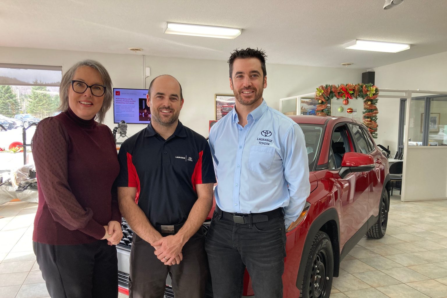 Retour du défilé du Père Noël à LacEtchemin La Voix du Sud